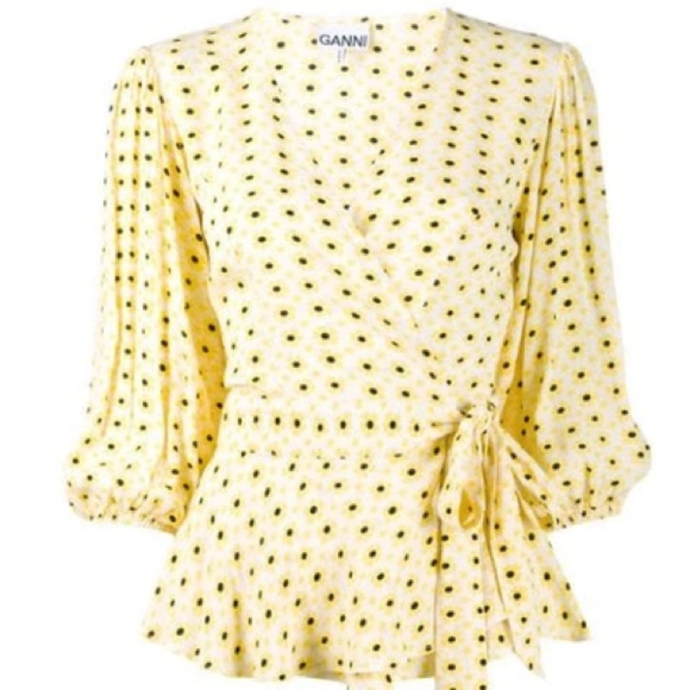 FLORAL PRINT WRAP BLOUSE IN YELLOW